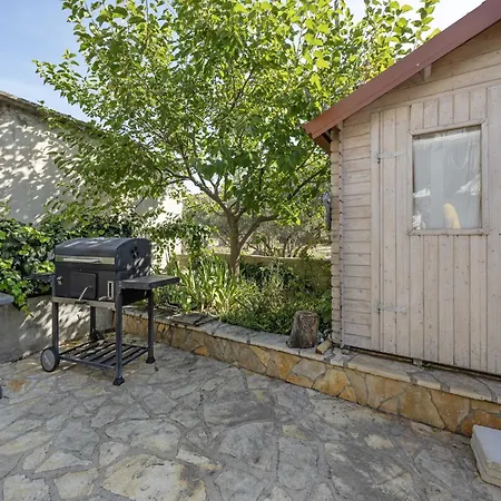 One-bedroom With Pool * Brodarica (Sibenik-Knin)